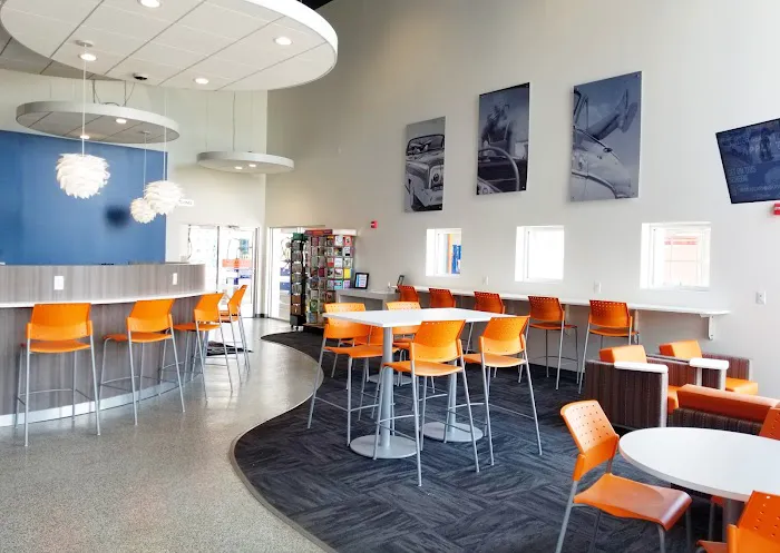 Prime Car Wash Picture 8