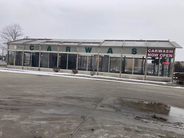 Lighthouse Carwash Picture 6