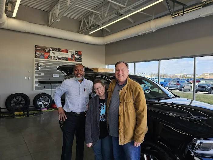 Crew Carwash Picture 5