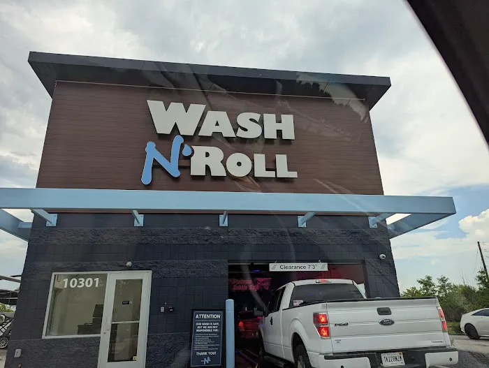 Wash N' Roll Car Wash - Camby, IN Picture 1