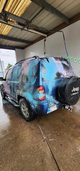 Power Wash Car Wash LLC Picture 5