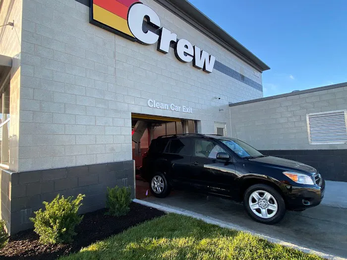 Crew Carwash Picture 3