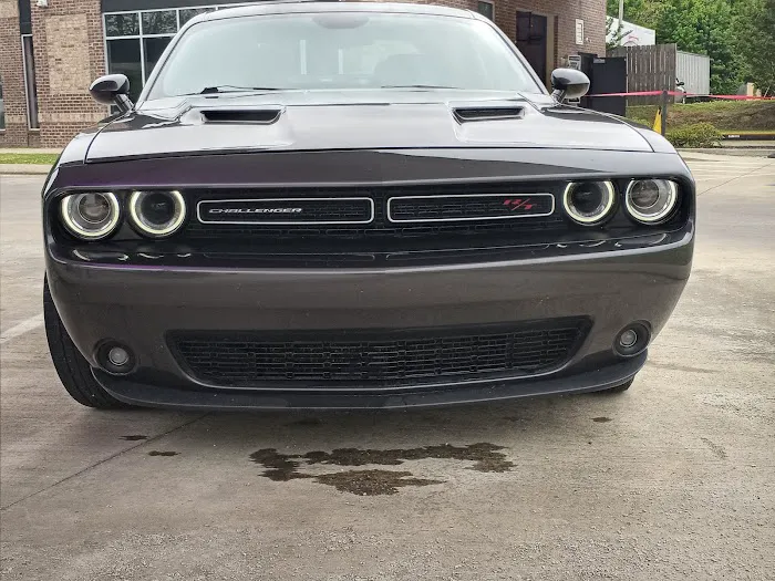 Wash N' Roll Car Wash - Lexington, TN Picture 2