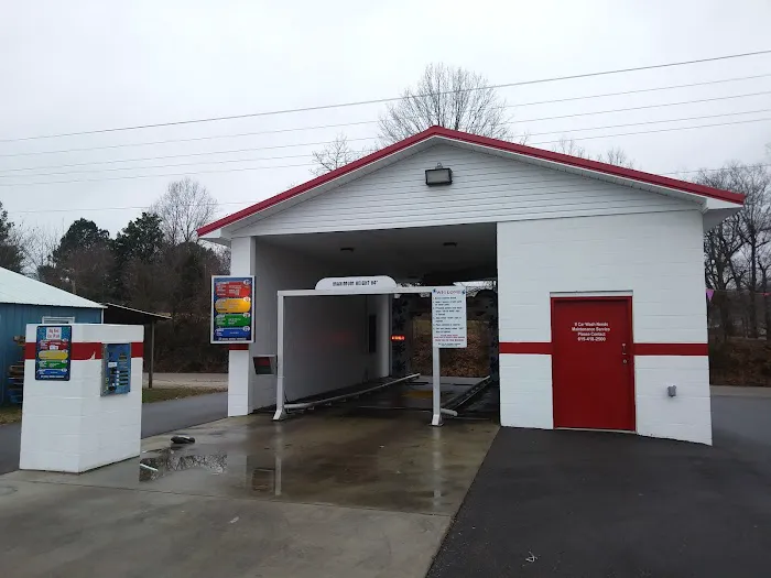 Big Red Carwash Picture 4