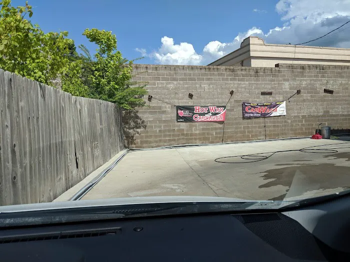 Wizard Car Wash Picture 8