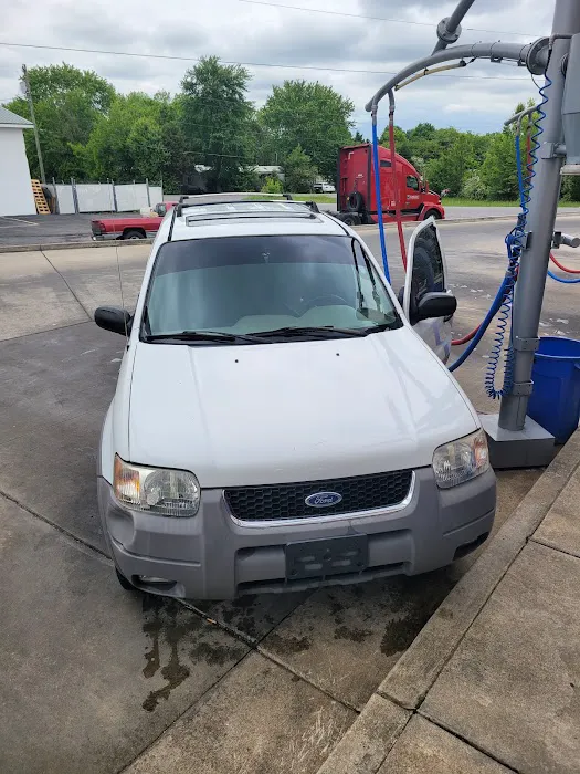 American Car Wash Picture 7