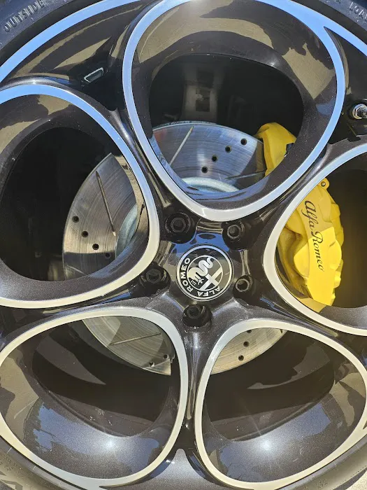 Liberty Express Carwash Picture 4