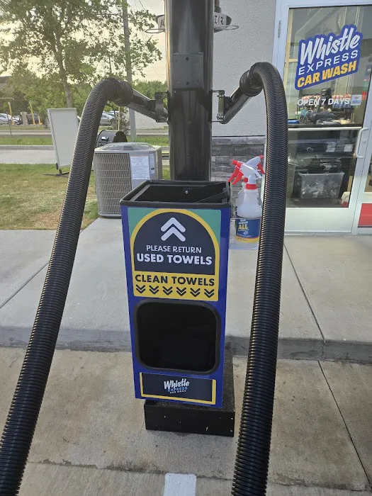 Whistle Express Car Wash Picture 1
