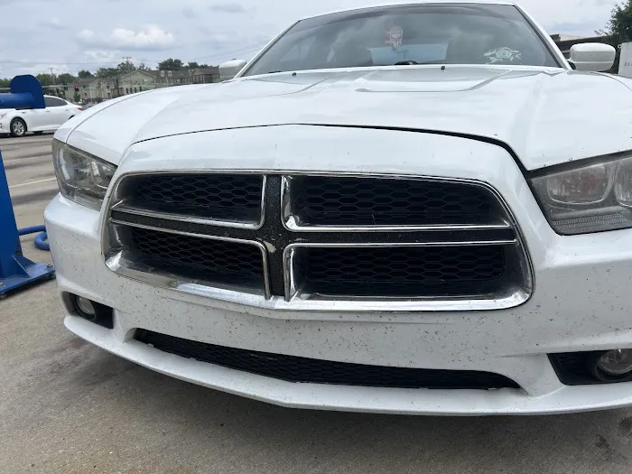 Screaming Eagle Express Car Wash Picture 6