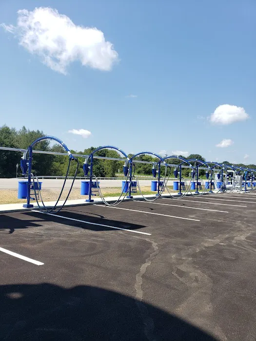 Cleanwaves Express Wash Picture 5