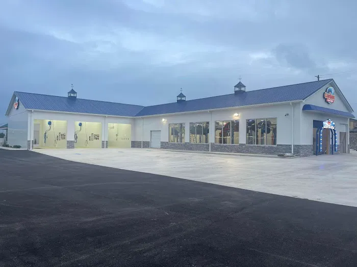 Cleanwaves Express Wash Picture 4