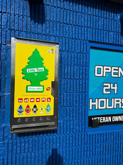 Stop and Wash - Car Wash & Coin Laundry Picture 6