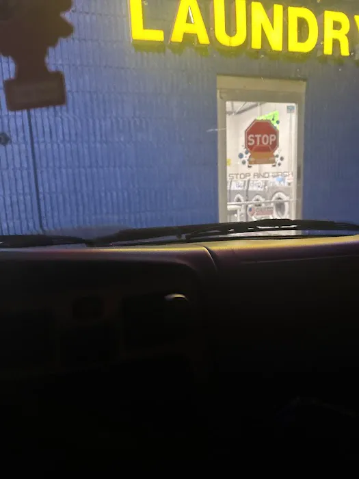 Stop and Wash - Car Wash & Coin Laundry Picture 10