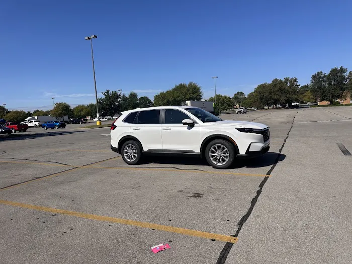 Tidal Wave Auto Spa | Car Wash Picture 2