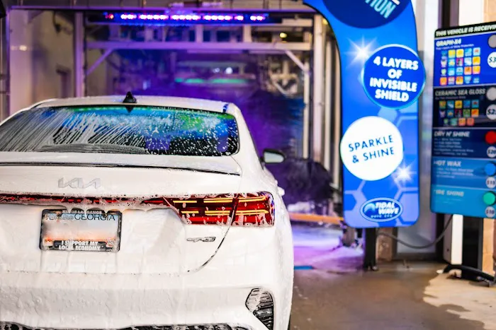 Tidal Wave Auto Spa | Car Wash Picture 7