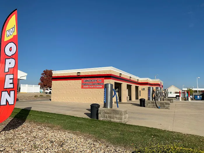 Dirty Deeds Auto Wash Picture 2