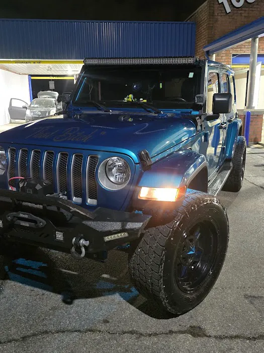 Dirt Stripper Car Wash Picture 7