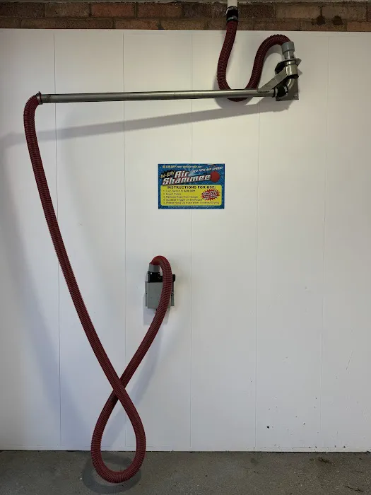 Dirt Stripper Car Wash Picture 10