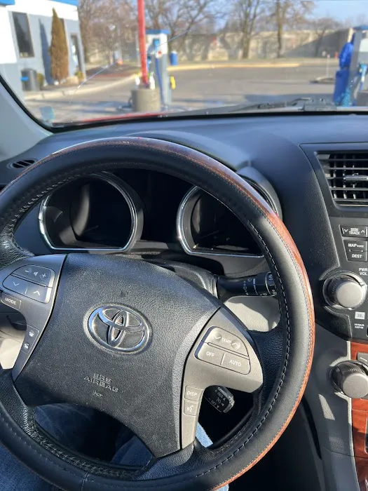 Sparkling Image Car Wash Picture 8