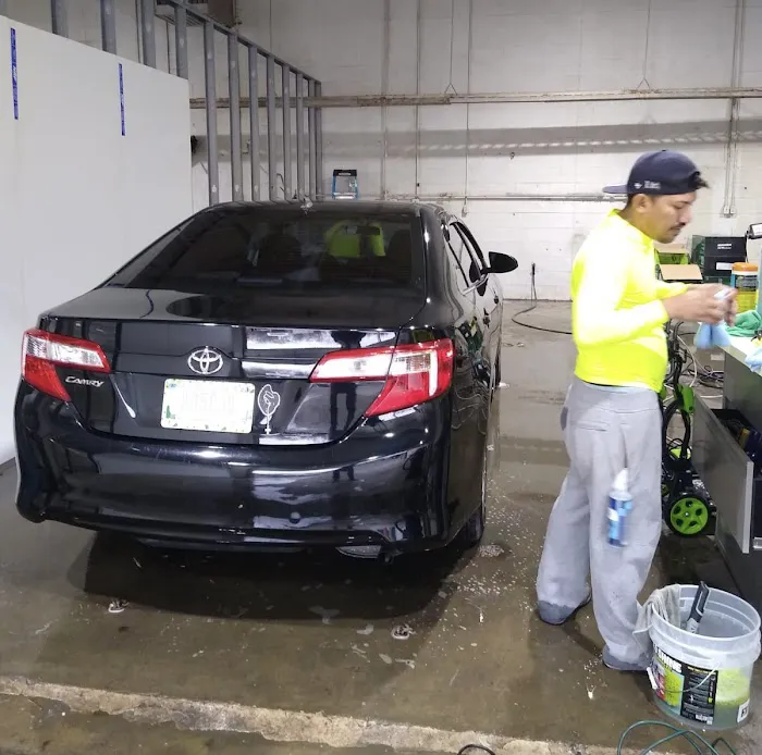 Top Detail El Nica Picture 3