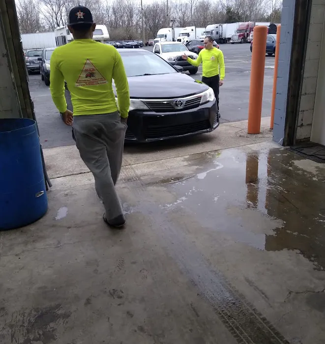 Top Detail El Nica Picture 4