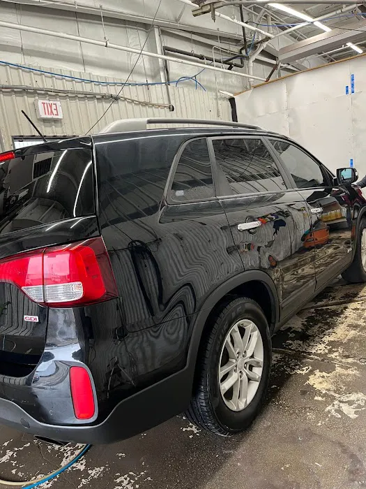 Top Detail El Nica Picture 6