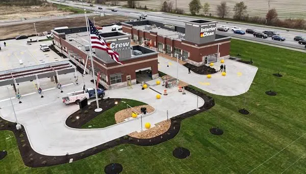 Crew Carwash Picture 3