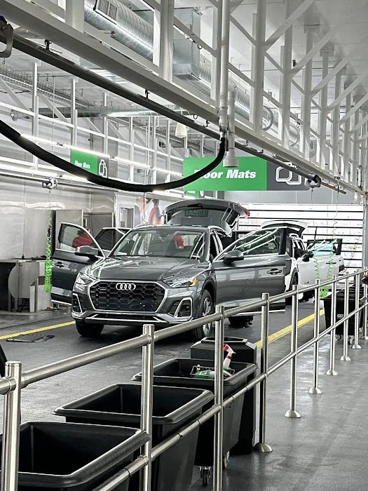 Crew Carwash Picture 10