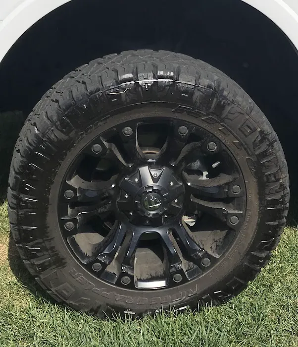 Take 5 Car Wash Picture 6