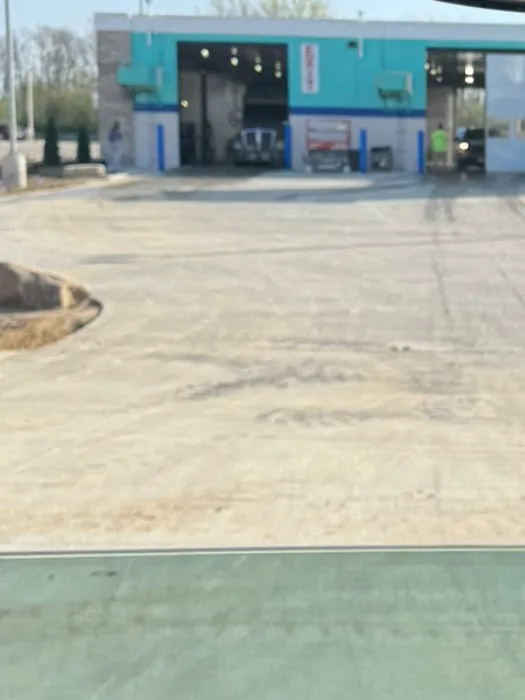 Blue Beacon Truck Wash of Whitestown, IN Picture 8