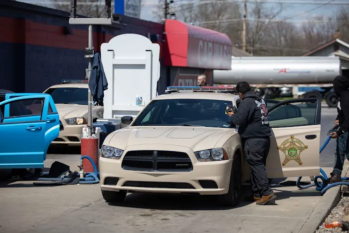Kopetsky's Full Service Car Wash Picture 9