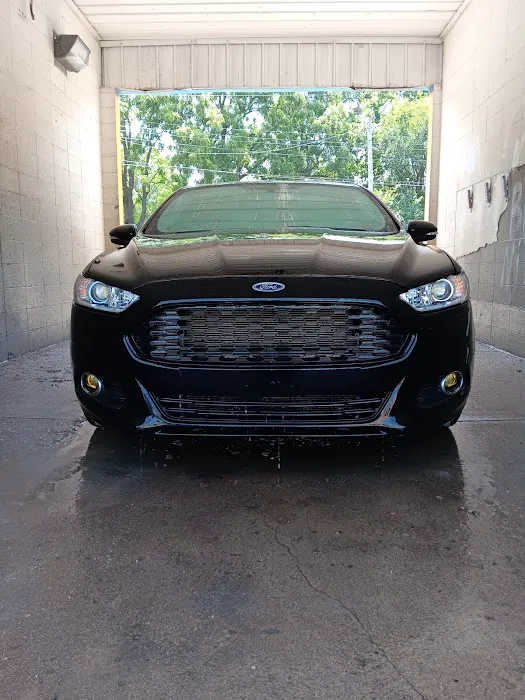 Shine On Car Wash Picture 1