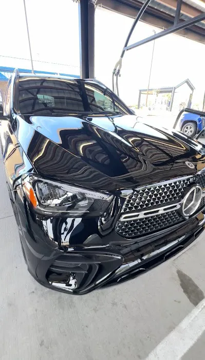 Tidal Wave Auto Spa | Car Wash Picture 10