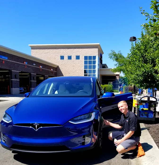 Prime Car Wash Picture 8