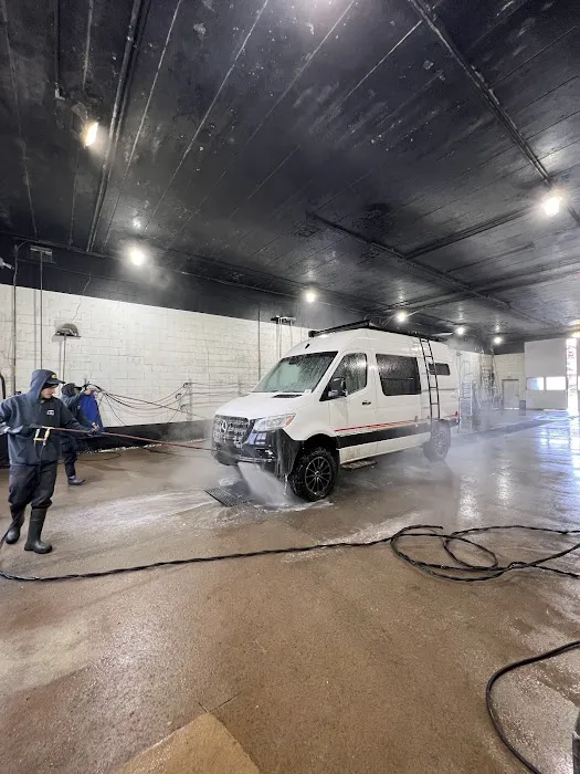 Blue Beacon Truck Wash of Indianapolis, IN Picture 8