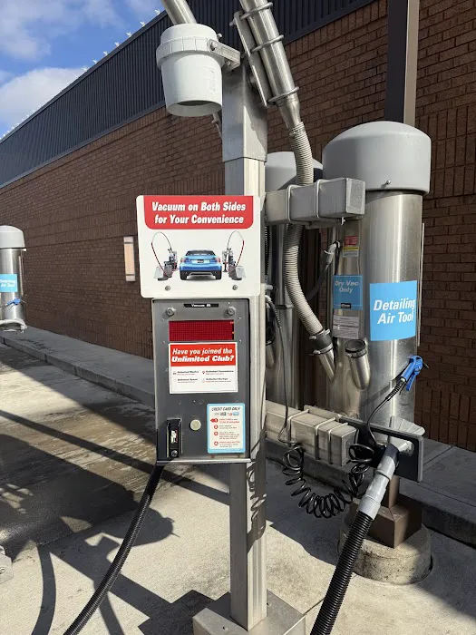 Crew Carwash Picture 9