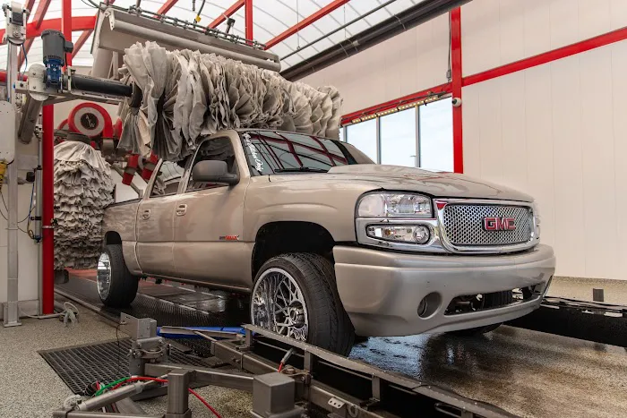 Kopetsky Auto Wash Picture 4