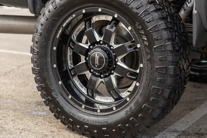 Kopetsky Auto Wash Picture 8