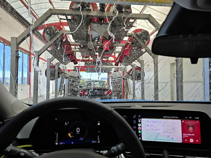 Kopetsky Auto Wash Picture 7