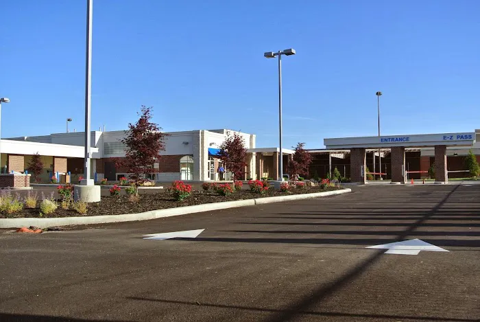 Brad's Car Wash Picture 1