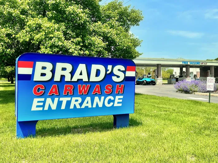 Brad's Car Wash Picture 3