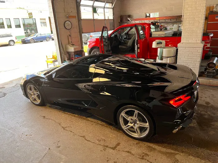 Swancy's Auto Salon Picture 5