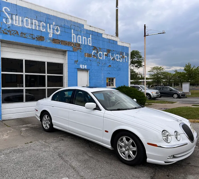 Swancy's Auto Salon Picture 10