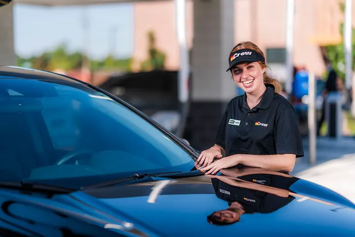 Crew Carwash Picture 4