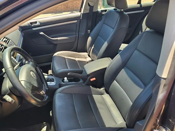 Sparkling Car Wash Picture 8