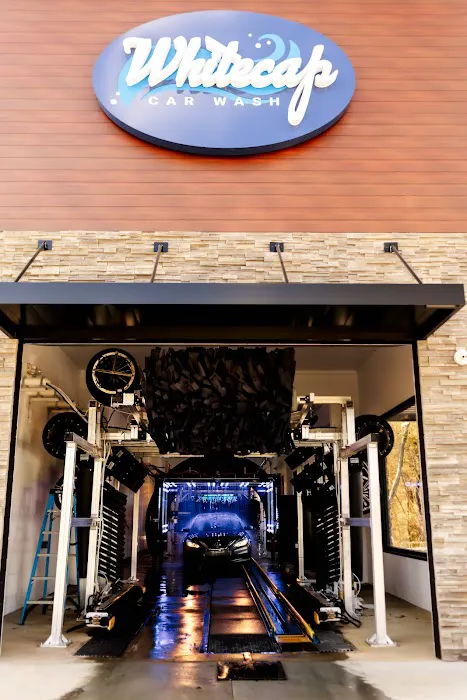 Whitecap Car Wash Picture 4