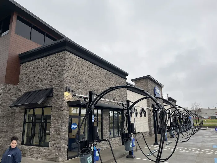 Whitecap Car Wash Picture 8