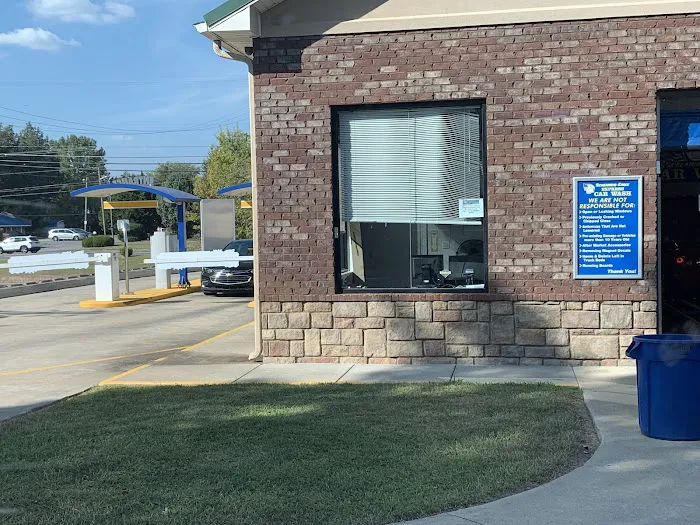 Screaming Eagle Express Car Wash Picture 9