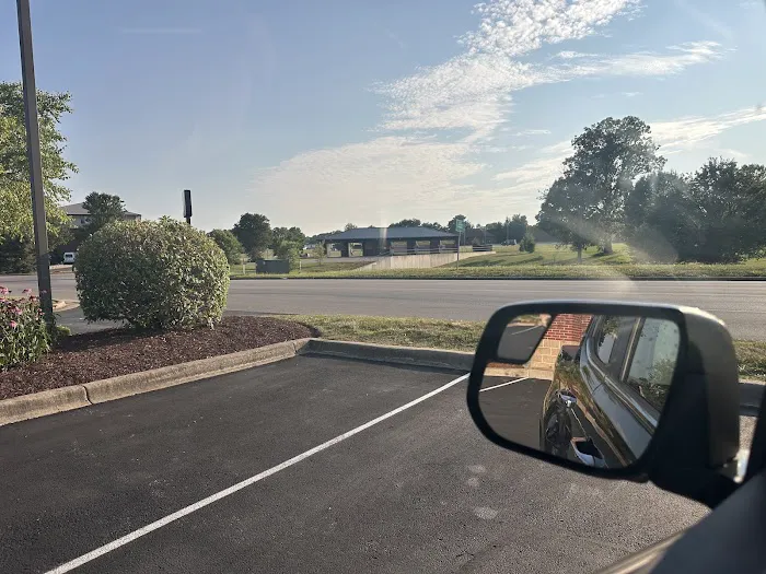 Busy B’s Car Wash Picture 1