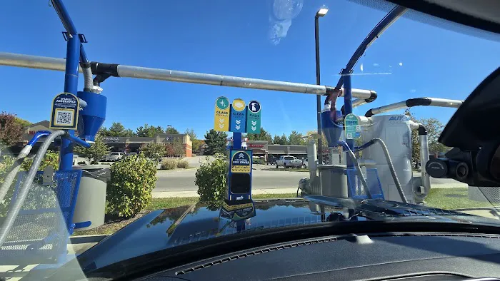 Whistle Express Car Wash Picture 5